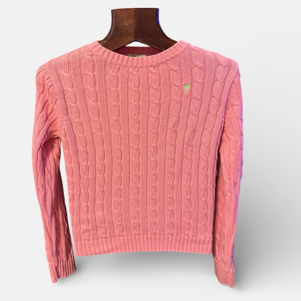 Lilly Pulitzer Coral Cable Knit Sweatersize XS in like new condition